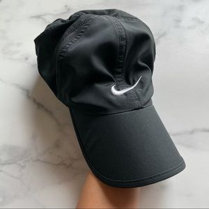 Nike black hat